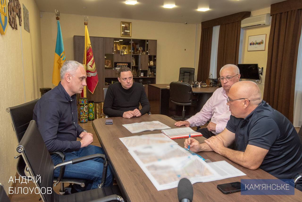 У Кам’янському обговорили ситуацію з водопостачанням населення у літній період (відео)