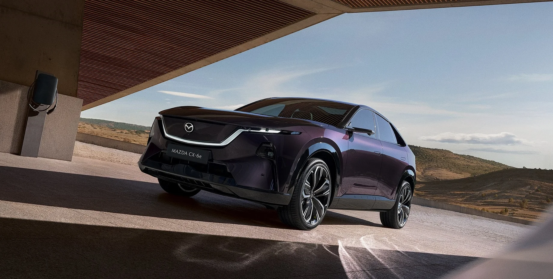 Mazda бросила вызов Tesla: новый кроссовер поразил…