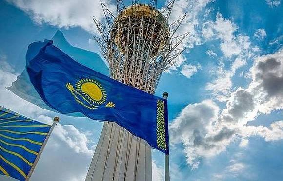 Казахстан рекомендував своїм громадянам терміново залишити Харківську та Одеську області