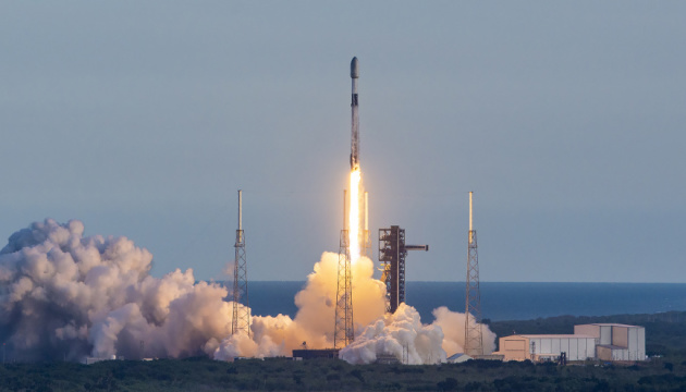 SpaceX запустила ще 23 супутники Starlink на орбіту