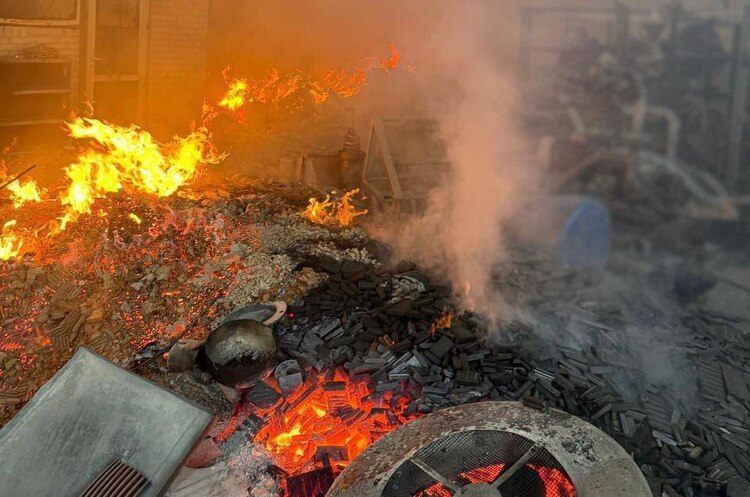 Внаслідок російської атаки на Чернігівщині зруйноване підприємство