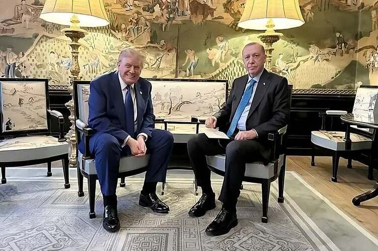 Трамп зустрівся з Ердоганом у Гаазі