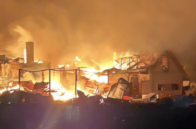 Окупанти вдарили ракетою та БпЛА по Дніпропетровщині