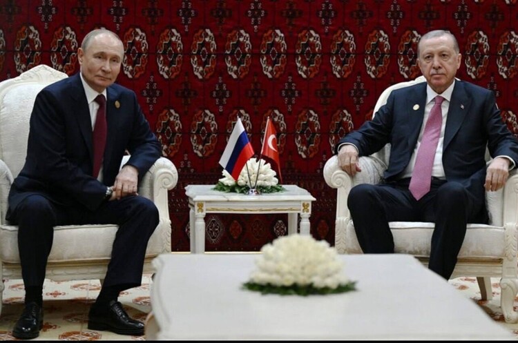 Ердоган запропонував путіну оголосити з Україною мораторій на удари по портах та енергетиці