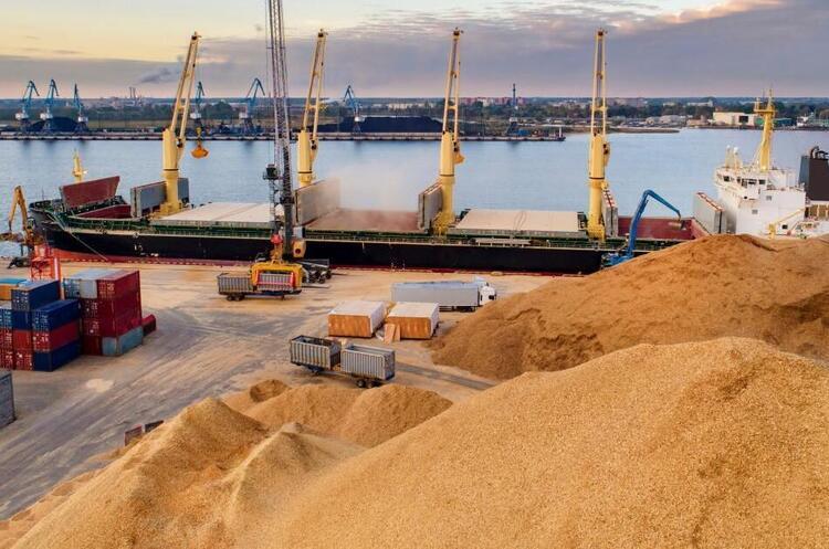 Логістичні затори в портах тиснуть на ціни кукурудзи