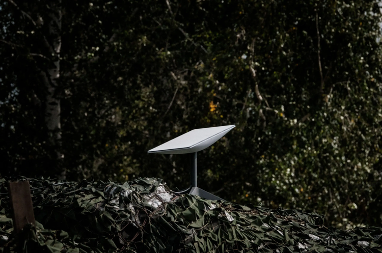 Збої Starlink поставили під загрозу випробування секретних дронів ВМС США