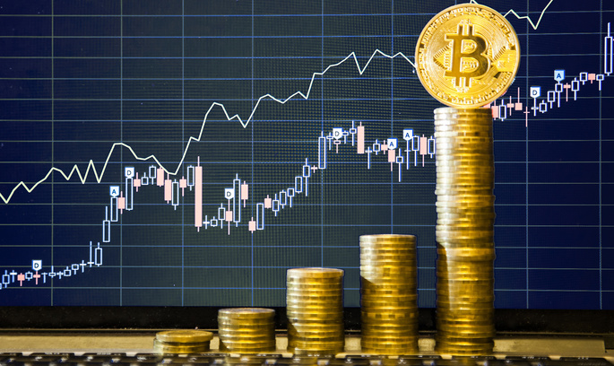 Вартість біткоїна вперше з початку року злетіла вище за $80 000