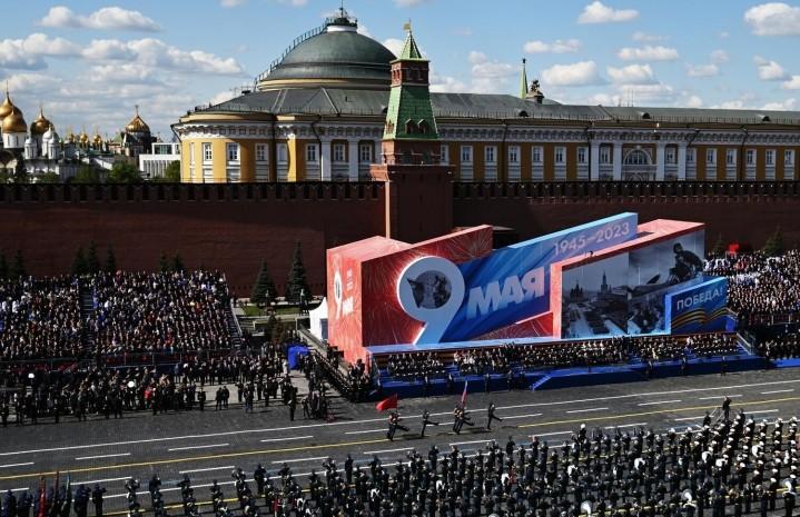росіяни погрожують «ударами відплати», якщо Київ ударить дронами під час параду 9 травня