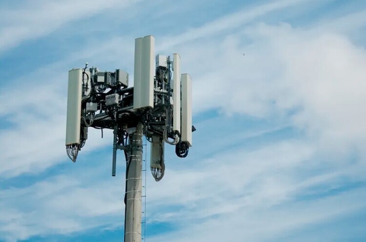 рф розпочинає впровадження 5G на обмежених частотах, доступних не всім громадянам – розвідка
