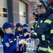 В Запоріжжі рятувальники ліквідували пожежу на території приватного домоволодіння