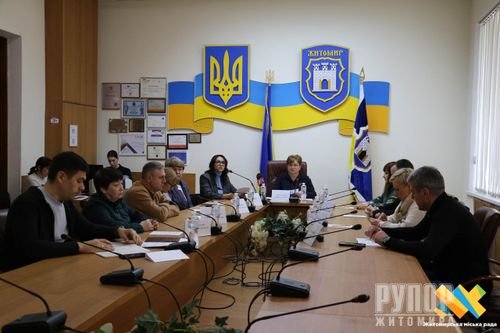 Які заходи чекають на дітей та підлітків у різдвяно-новорічні дні