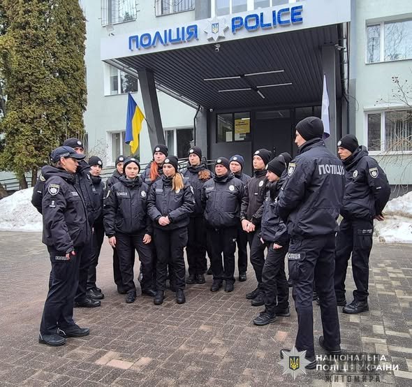 Практичне заняття в підрозділі поліції: житомирські правоохоронці взяли участь у навчанні майбутніх колег