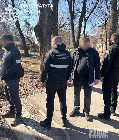 3 000 доларів США за зняття військовозобов’язаного з військового обліку нібито за станом здоров’я