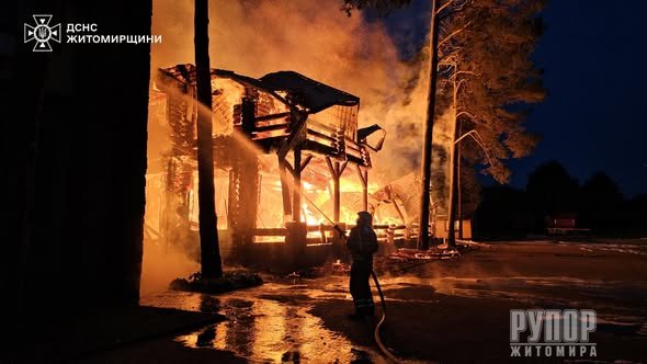 У Житомирському районі горів готельно-ресторанний комплекс