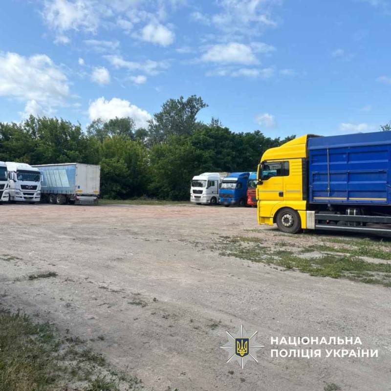 У Харкові викрили чоловіка у самовільному зайнятті землі під паркінг