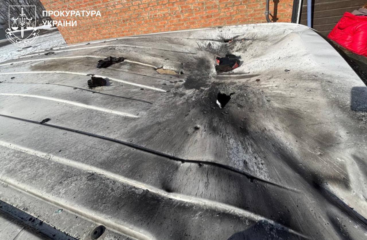 Російська атака FPV-дронами на фермерське господарство в Ізюмському районі: є постраждалі