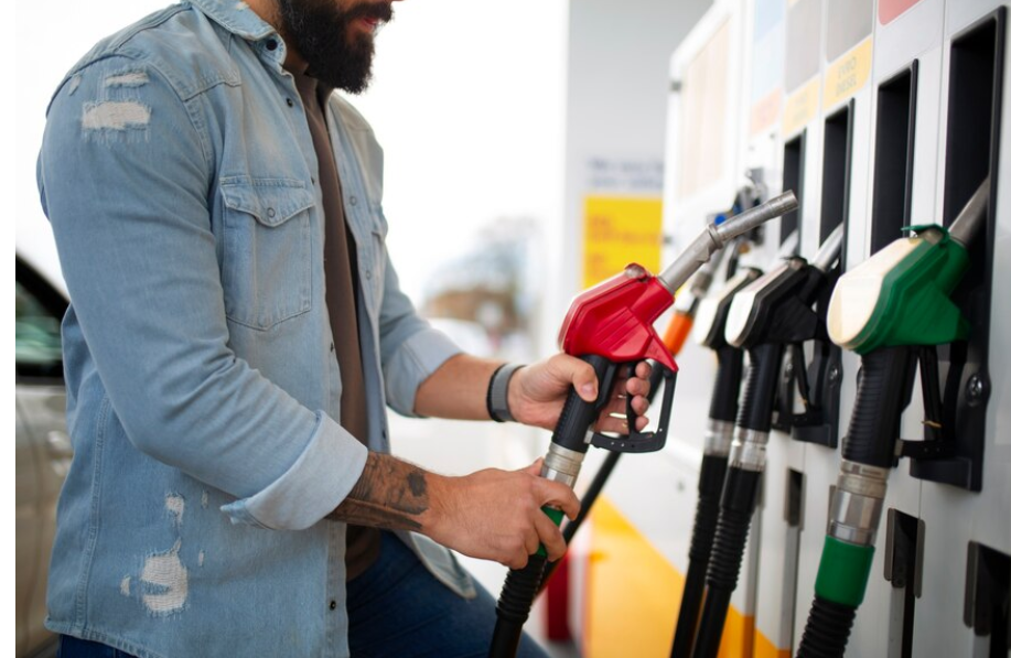 Імпорт дизпального в Україну в жовтні: на Польщу і Грецію припало майже 80%