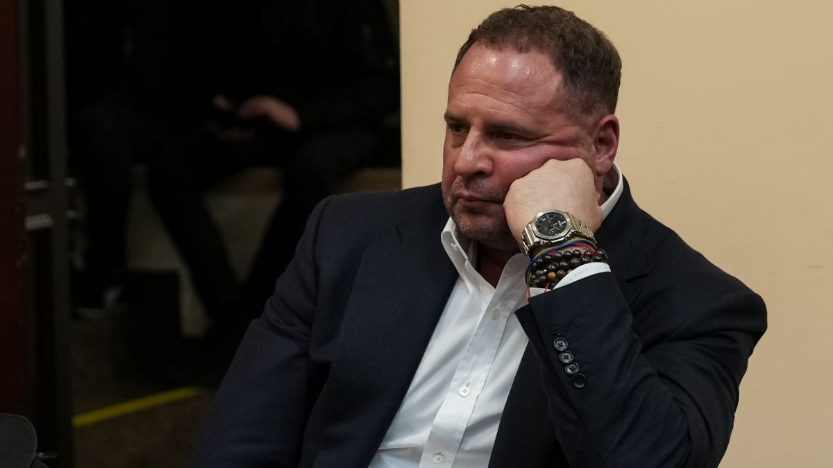 Попри зібрані 140 мільйонів застави Єрмак й досі перебуває у СІЗО