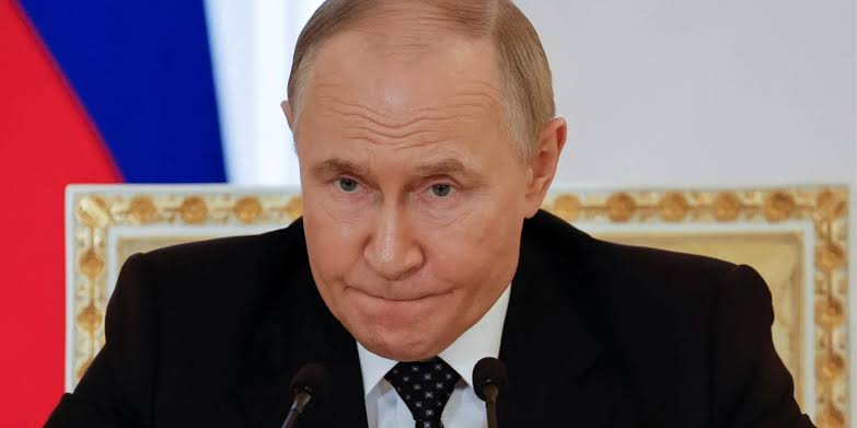 путін заявив, що не бачить сенсу зустрічатися із Зеленським