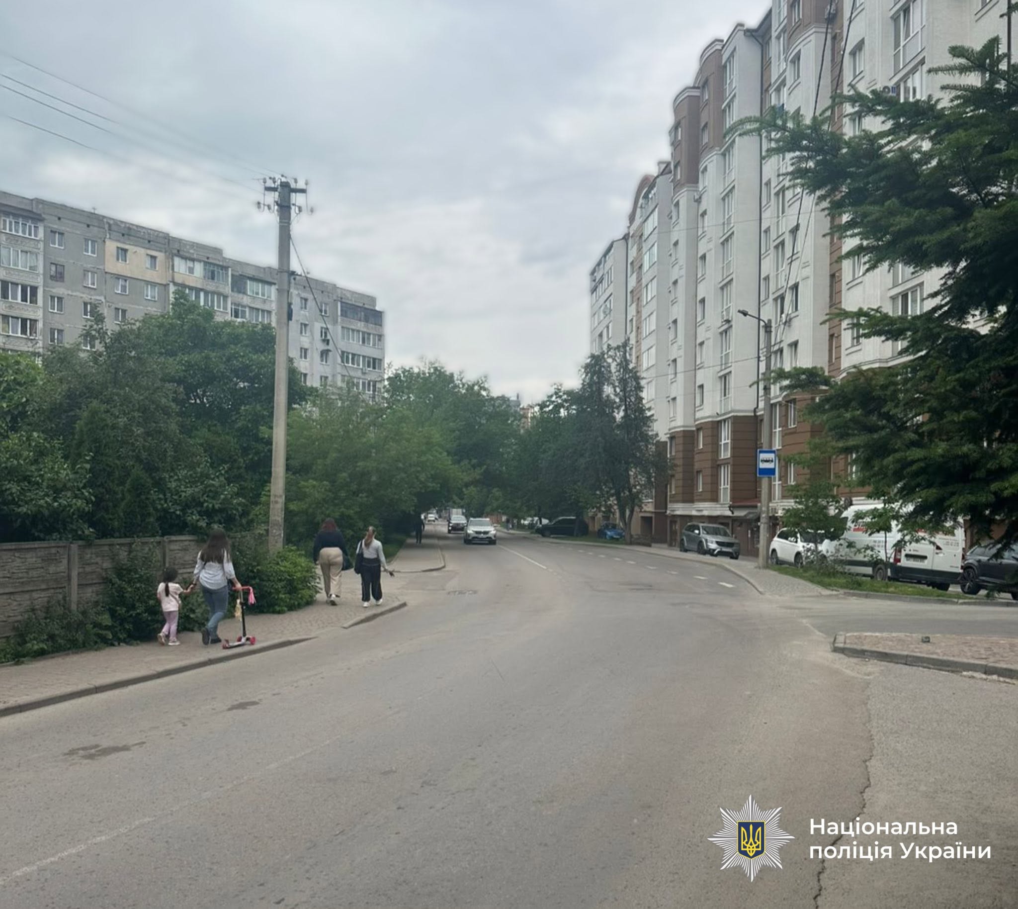 У Франківську на Целевича автомобіль наїхав на 8-річну дівчинку (ФОТО)