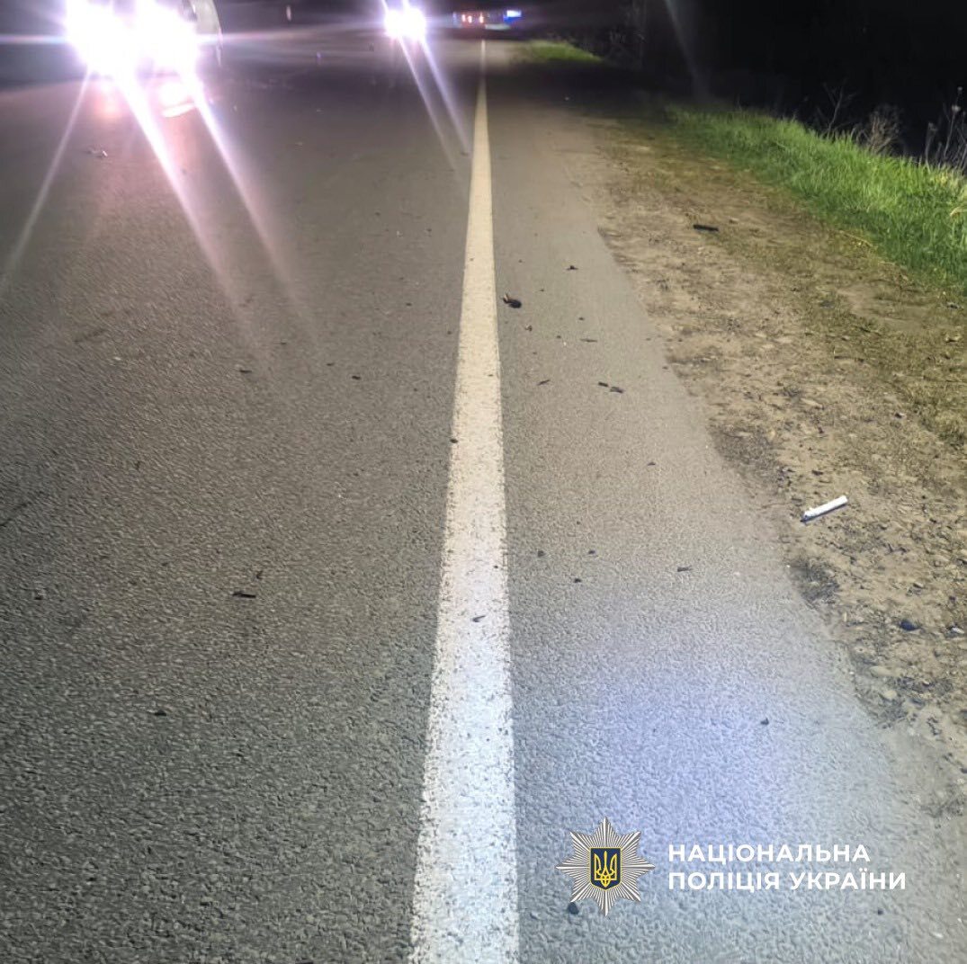 З'явилися фото з страшної смертельної аварії біля Івано-Франківська