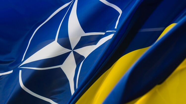 В НАТО заявили, что на летнем саммите не пригласят Украину вступить в Альянс