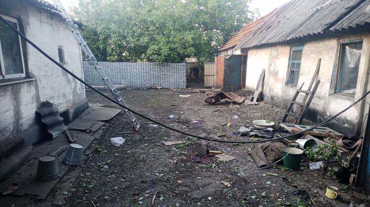 Россияне ударили из "Градов" по поселку в Донецкой области. Погибли два человека