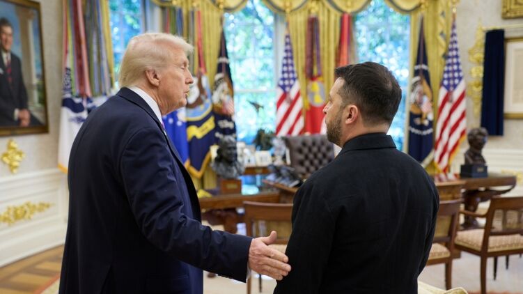 На встрече в Белом доме Трамп призвал Зеленского принять условия РФ, чтобы избежать уничтожения Украины - FT