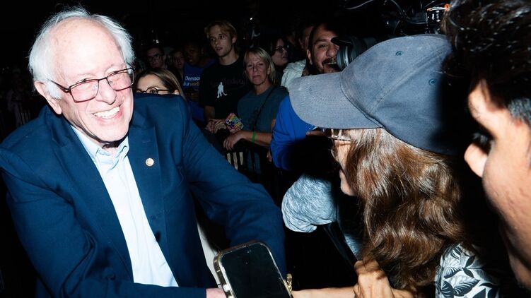 Сенатор США назвал политику Трампа в отношении Венесуэлы "империализмом"