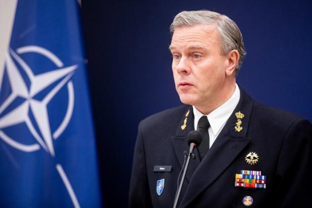 "Ще не пізно...": Адмірал НАТО прокоментував просування росіян на фронті