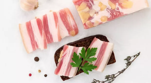 Розставлено крапки над "і": Чи можна їсти сало щодня і чи корисний цей продукт