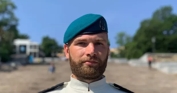 "Було зрозуміло": Морпіх Волинський розповів, як 2014 року в Криму його командир-зрадник завів до частини російського генерала