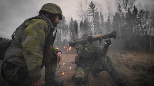 Протитанкова зброя, кулемети: Швеція готується надати Україні нову партію озброєння