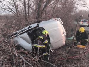 Кіровоградська область: рятувальники вивільнили водія із автомобіля, що потрапив у ДТП
