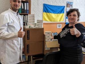 Центр "ЯМаріуполь" у Кропивницькому отримав медичні препарати від БФ "Медицини Херсонщини