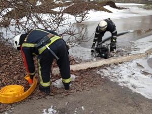 На Кіровоградщині рятувальники тричі допомагали населенню через підтоплення