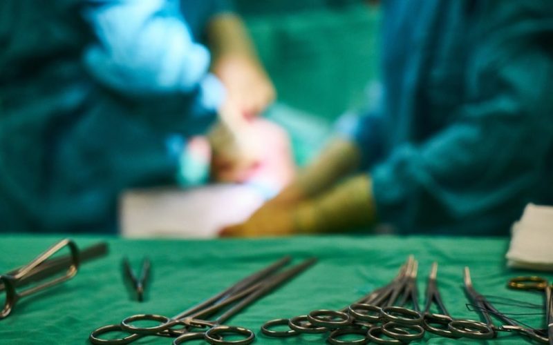 Українські військові хірурги провели унікальну операцію, яка не має аналогів у світі