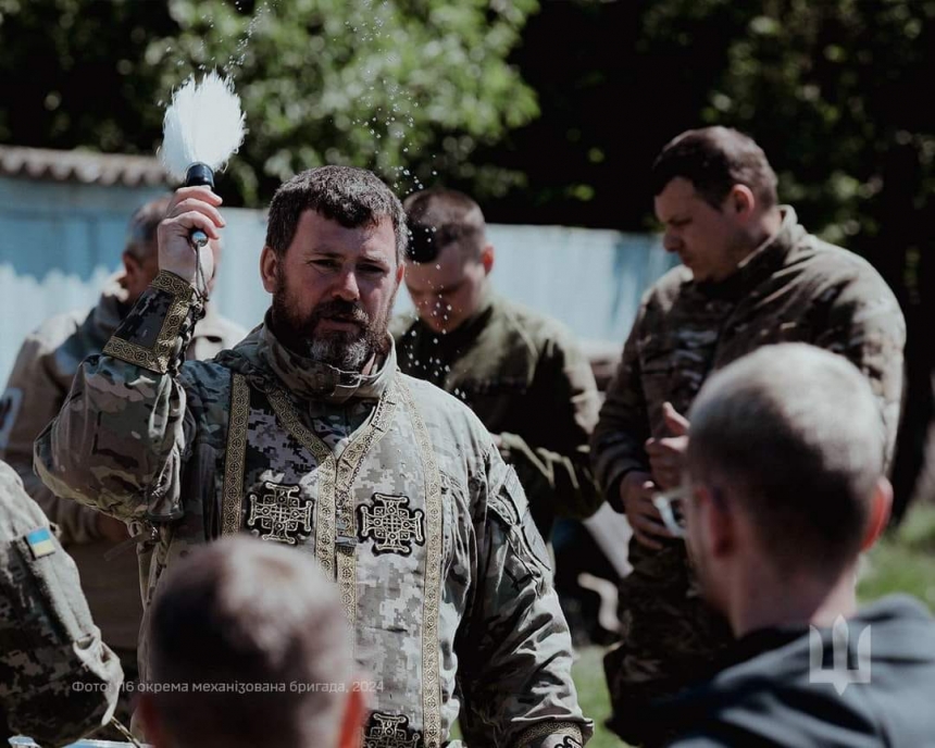 Как встретили Пасху украинские военные (фото)