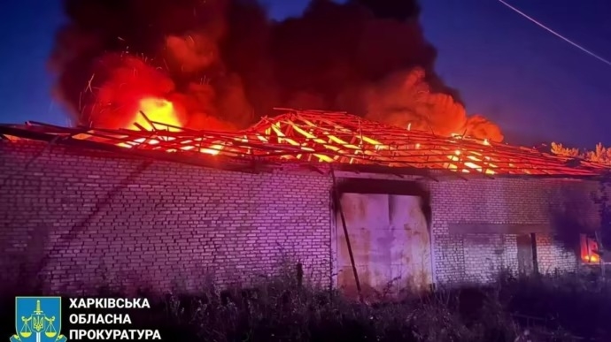 Взрывы в Харькове: россияне атаковали гражданское предприятие