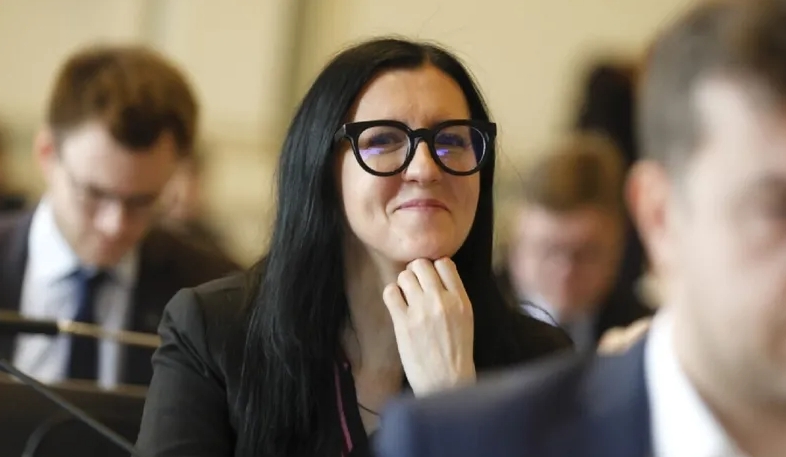 Нападение таксиста из Украины на польского депутата: прокуратура закрыла дело