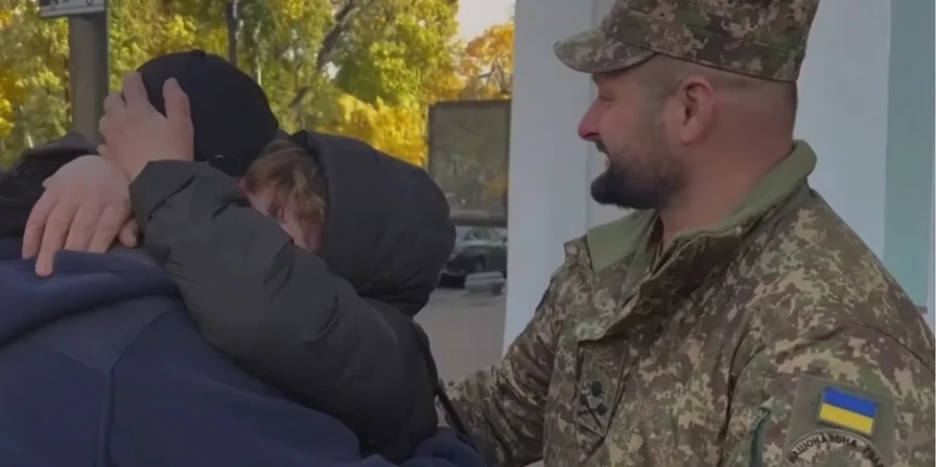 Бойцы отряда «Ангелы» вернули домой украинских военных, находившихся в плену и рабстве на оккупированных территориях (видео)
