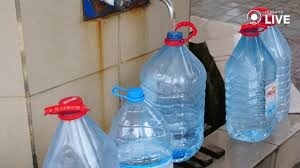 Где в Николаеве можно набрать воды, когда нет света (адреса)