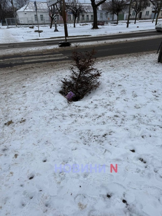 Сенкевич призвал сообщать об открытых люках в Николаеве