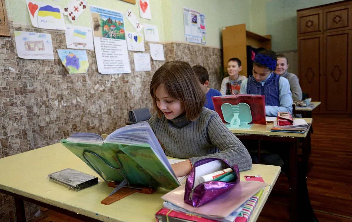 В Николаевской области школьникам не хватит учебников: названа причина