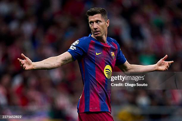 Курс на Серию А: Агент Левандовского прибыл в Италию для переговоров с «Ювентусом» и «Миланом»