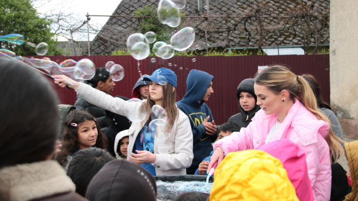 Освіта як крок вперед: в Ужгороді відзначили Міжнародний день ромів інтерактивними заходами для дітей