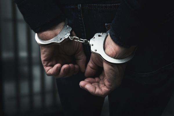 Зірці серіалу «Величного століття» дали тюремний термін