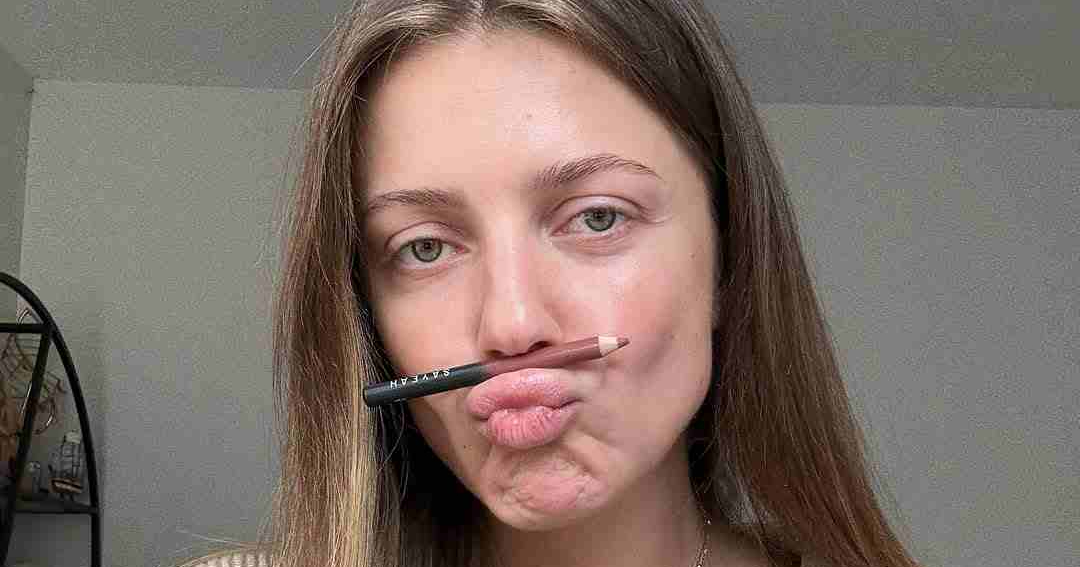 KOLA насмішила своїм мейкап-фіаско (відео)