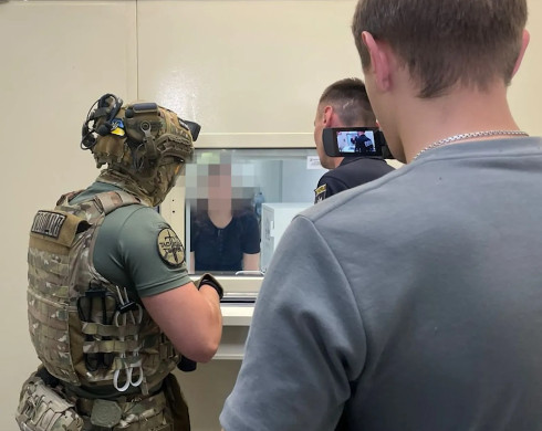 Брали готівку й зникали: популярну мережу обмінників підозрюють у шахрайстві