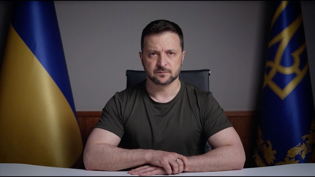 [жестова мова] Окупант повинен втрачати, і кожна їхня втрата – це сила України. Звернення 17.04.2024